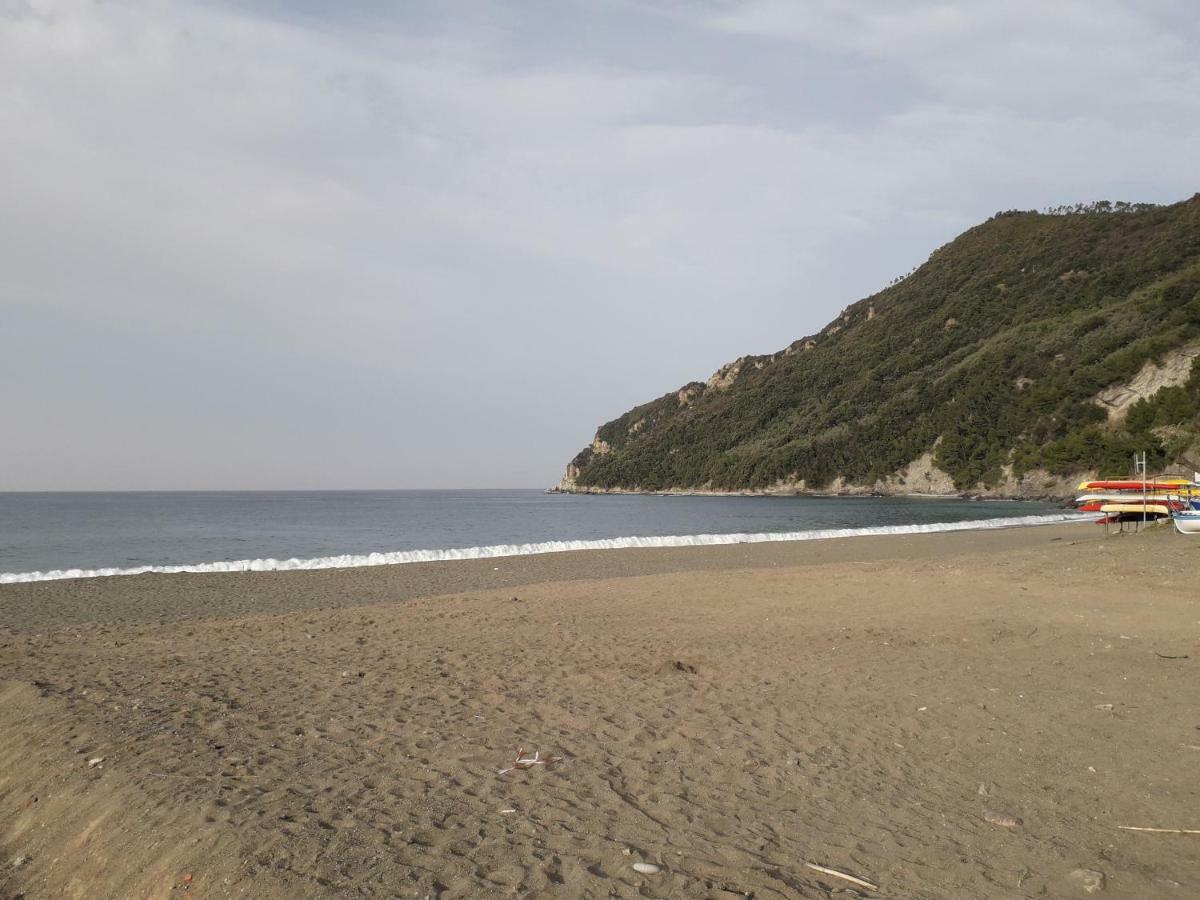Riva Beach House Sestri Levante Extérieur photo